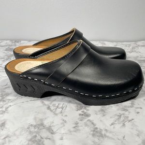 Dockland Made in Sweden Clogs Size 40